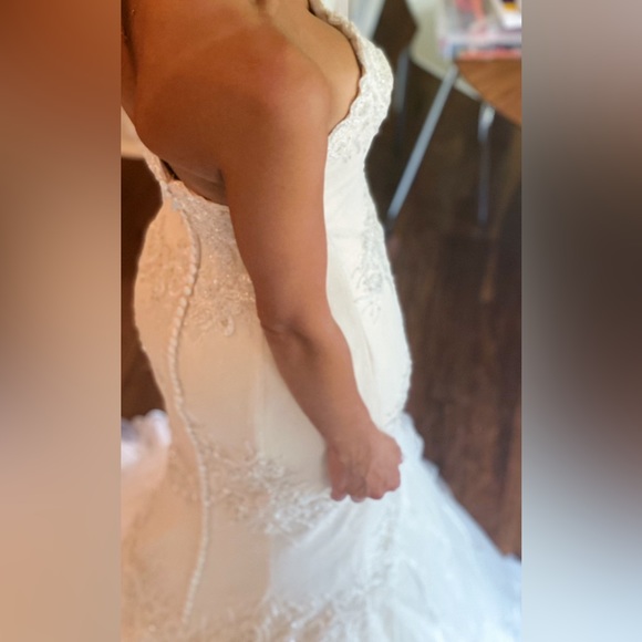 Matthew Christopher Wedding Dress - Picture 12 of 12